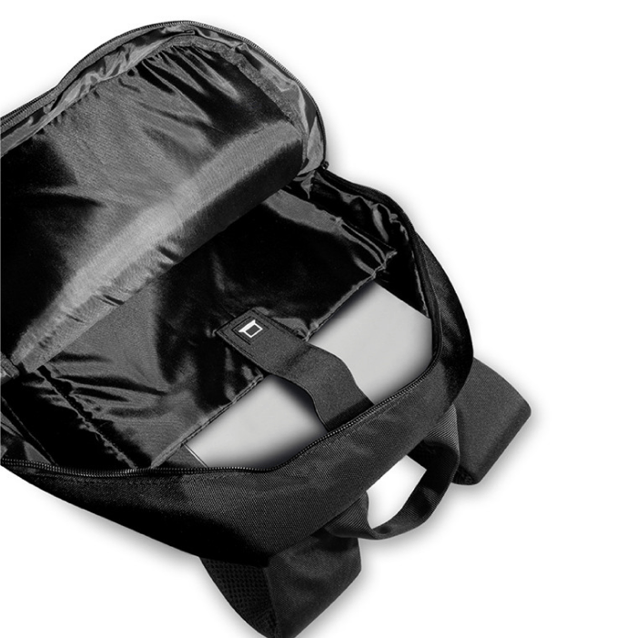 Сумка BMW для MacBook 15" Computer Backpack Carbon Perforated with pockets, черная