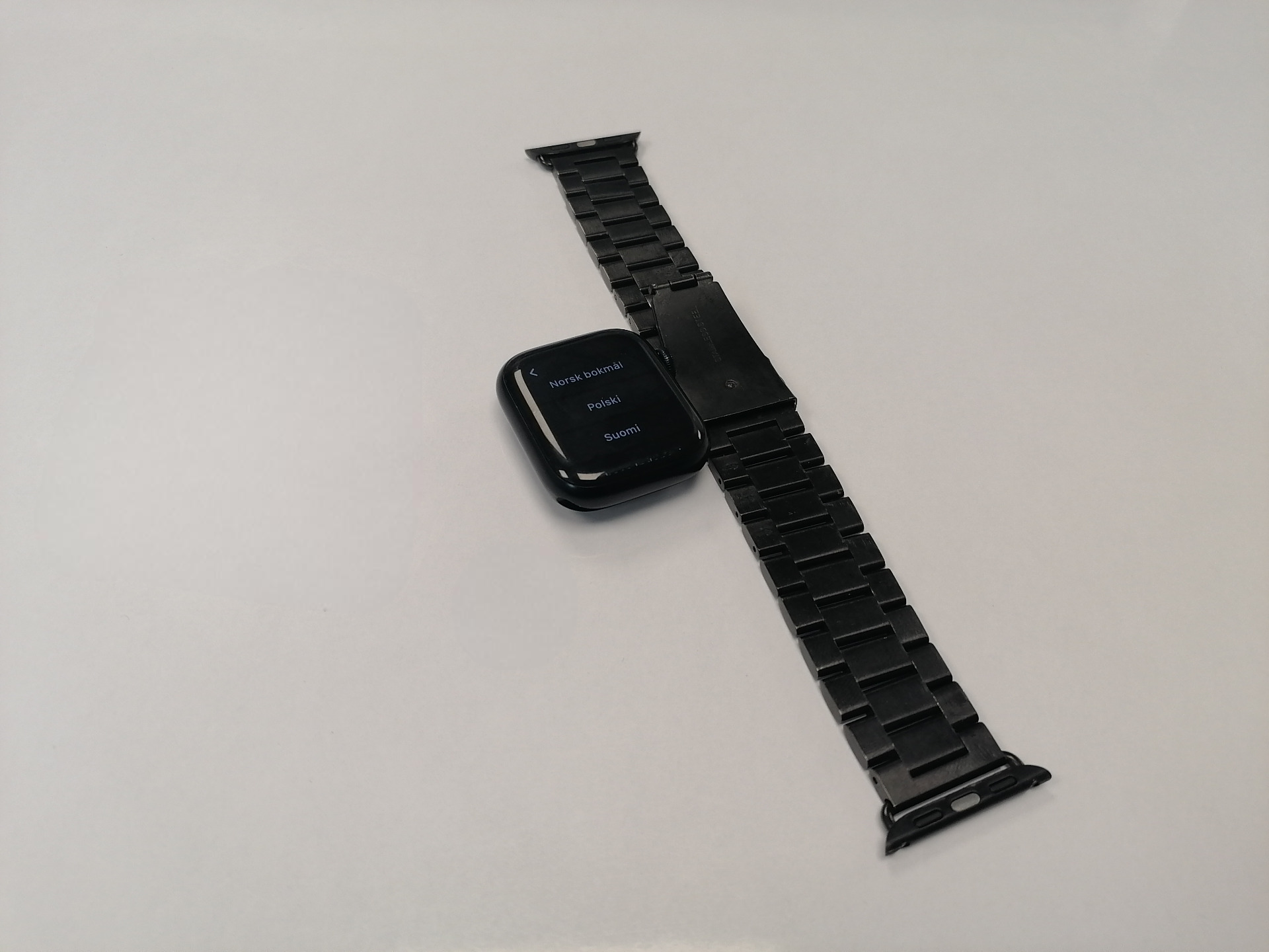 Apple Watch Series 8, 41 мм черные (MNU73) (Без коробки) - Б/У